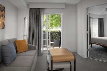 2 Bedroom Suite 2 King Beds