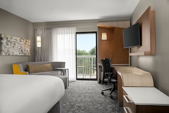 Room, 1 King Bed with Sofa bed, Non Smoking, Balcony