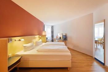 Room (Lounge)