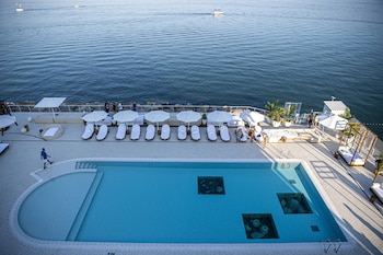 Galei Kinneret Suite