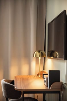 Single Room (Compact)