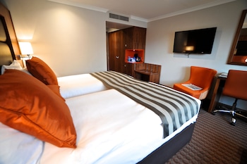 Basic Twin Room