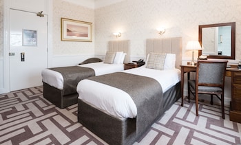 Twin Room with Valley View