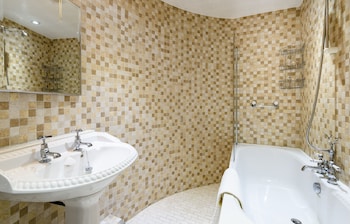 Turret Suite
