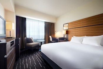 Standard Room, 1 Queen Bed (High Floor)