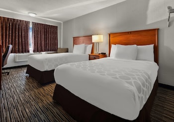 Standard Room, 2 Double Beds, Non Smoking