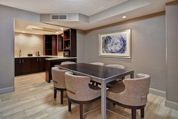 Presidential Suite, 1 King Bed (Mobility & Hearing)