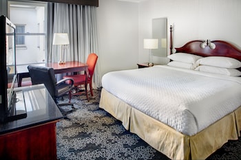 Presidential Suite, 1 King Bed, Accessible (Roll-In Shower)