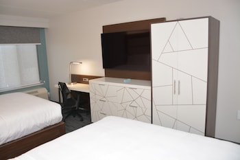 Room, 2 Queen Beds