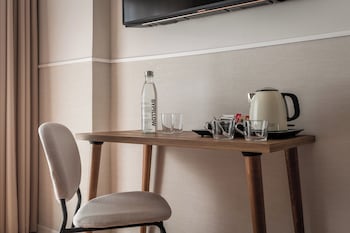 Family Room, Terrace