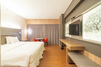Standard Apartment, 1 King Bed