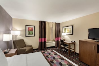 Standard Room, 1 King Bed, Non Smoking