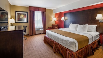 Standard Room, 1 King Bed, Non Smoking, Microwave