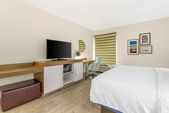 One King Bed, Non-Smoking
