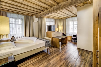 Deluxe Room, 1 Double Bed