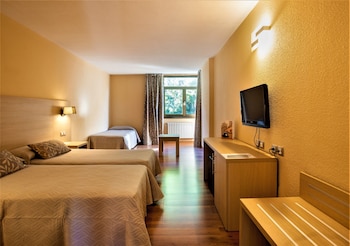 Quadruple Room (2+2)
