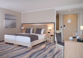 Junior Suite (Located to the Sea Side)