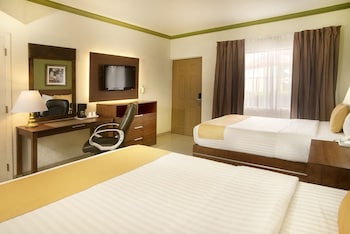 Standard Double Room, 2 Double Beds, Non Smoking
