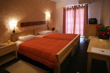Double or Twin Room, Sea View
