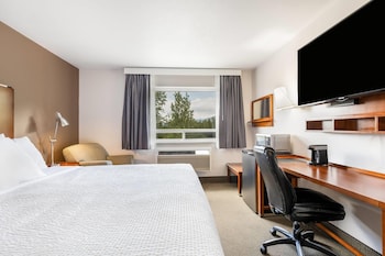 Room, 1 King Bed, Non Smoking