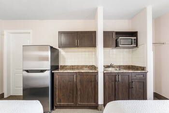 Room, Multiple Beds, Non Smoking