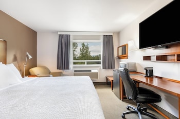 Room, 1 King Bed, Non Smoking