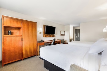 Room, 2 Queen Beds, Non Smoking