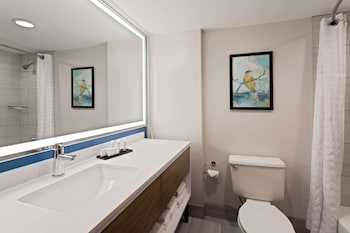 Premium Suite, 2 Double Beds