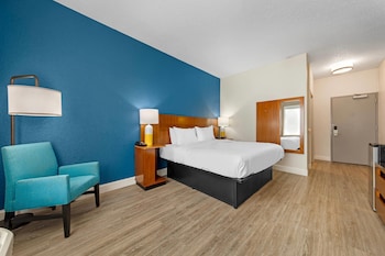 Standard Room, 1 King Bed, Non Smoking