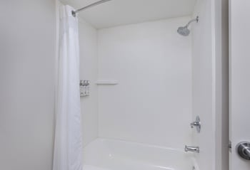 Standard Room, 2 Queen Beds