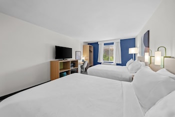 Room, 2 Queen Beds