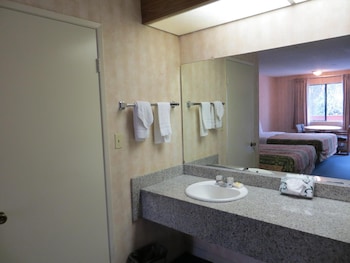 Basic Double Room, Non Smoking