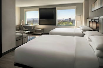 Suite, 2 Queen Beds