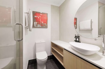 One Bedroom Apartment