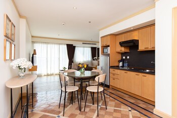 Deluxe Studio, River View