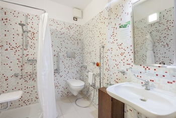Single Room, Mobility Accessible
