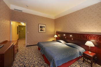 Superior Twin Room (Linna Building)
