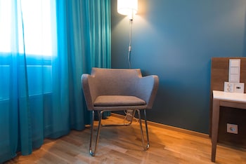Double Room (High Floor)