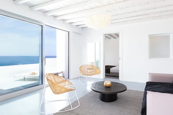Superior Sea view Suite with Outdoor Hot Tub