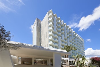 Room (Melia Guestroom)