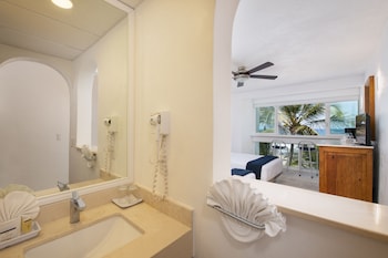 Superior Room, 2 Double Beds, Ocean View, Beachfront