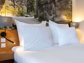 Standard Room, 1 Queen Bed with Sofa bed