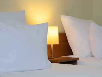 Standard Twin Room, 2 Twin Beds, Ground Floor