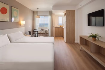 Superior Studio, Sea View