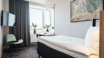 Single Room (Compact)