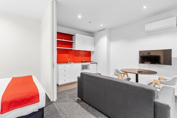 One Bedroom Apartment