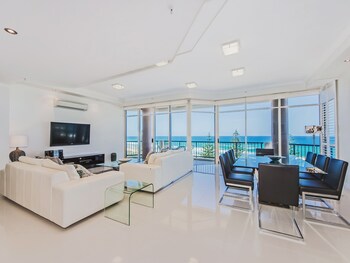 One Bedroom Front Ocean Superior