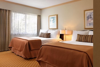 Suite, 2 Double Beds, Non Smoking