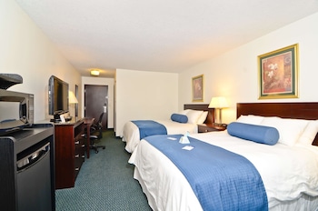 Standard Room, 2 Queen Beds, Non Smoking, Refrigerator & Microwave