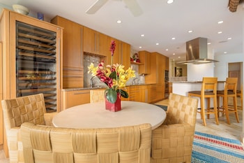 Condo, 2 Bedrooms (156)